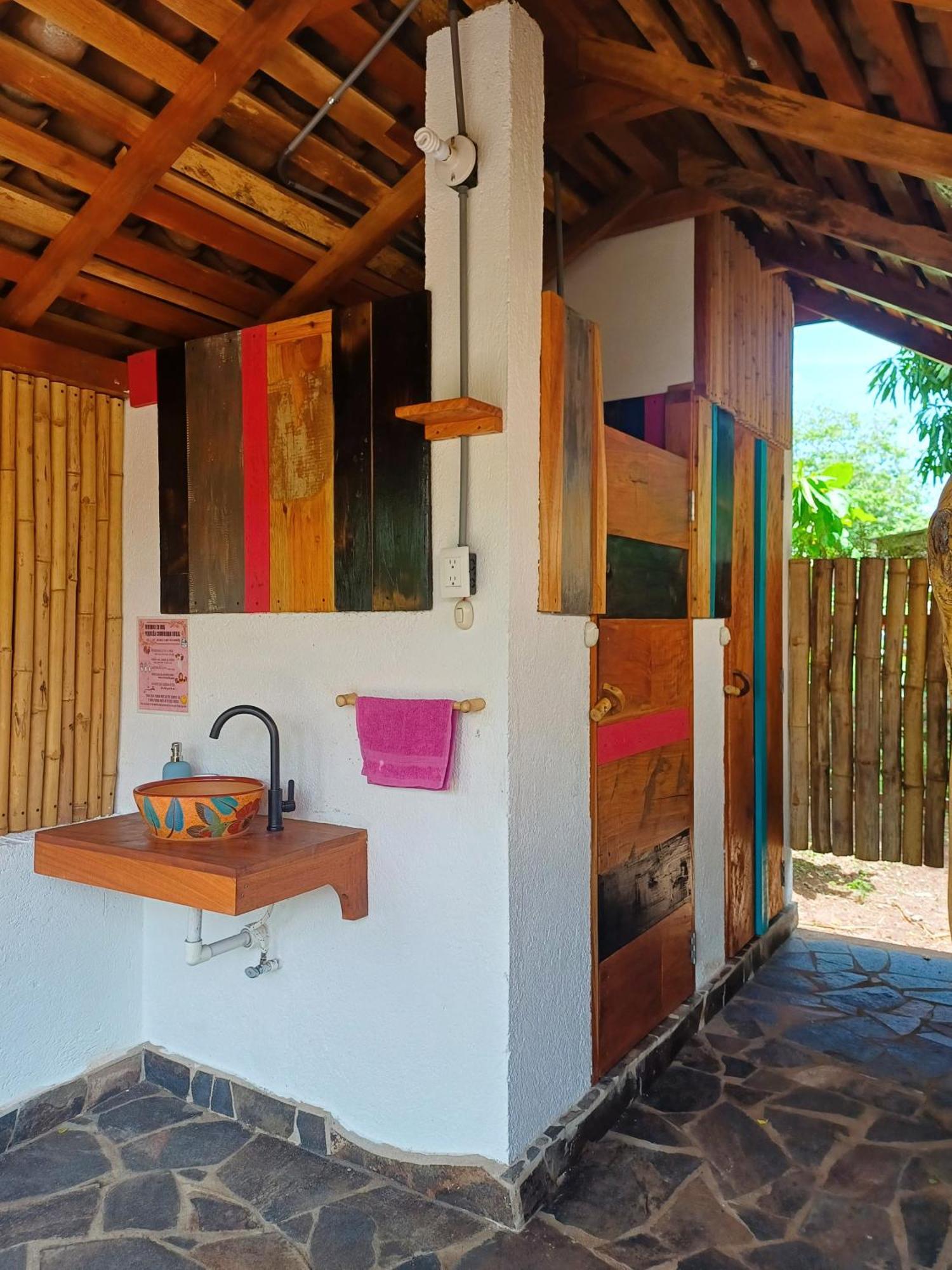 La Urraca Loca Hostel Balgue Exterior foto